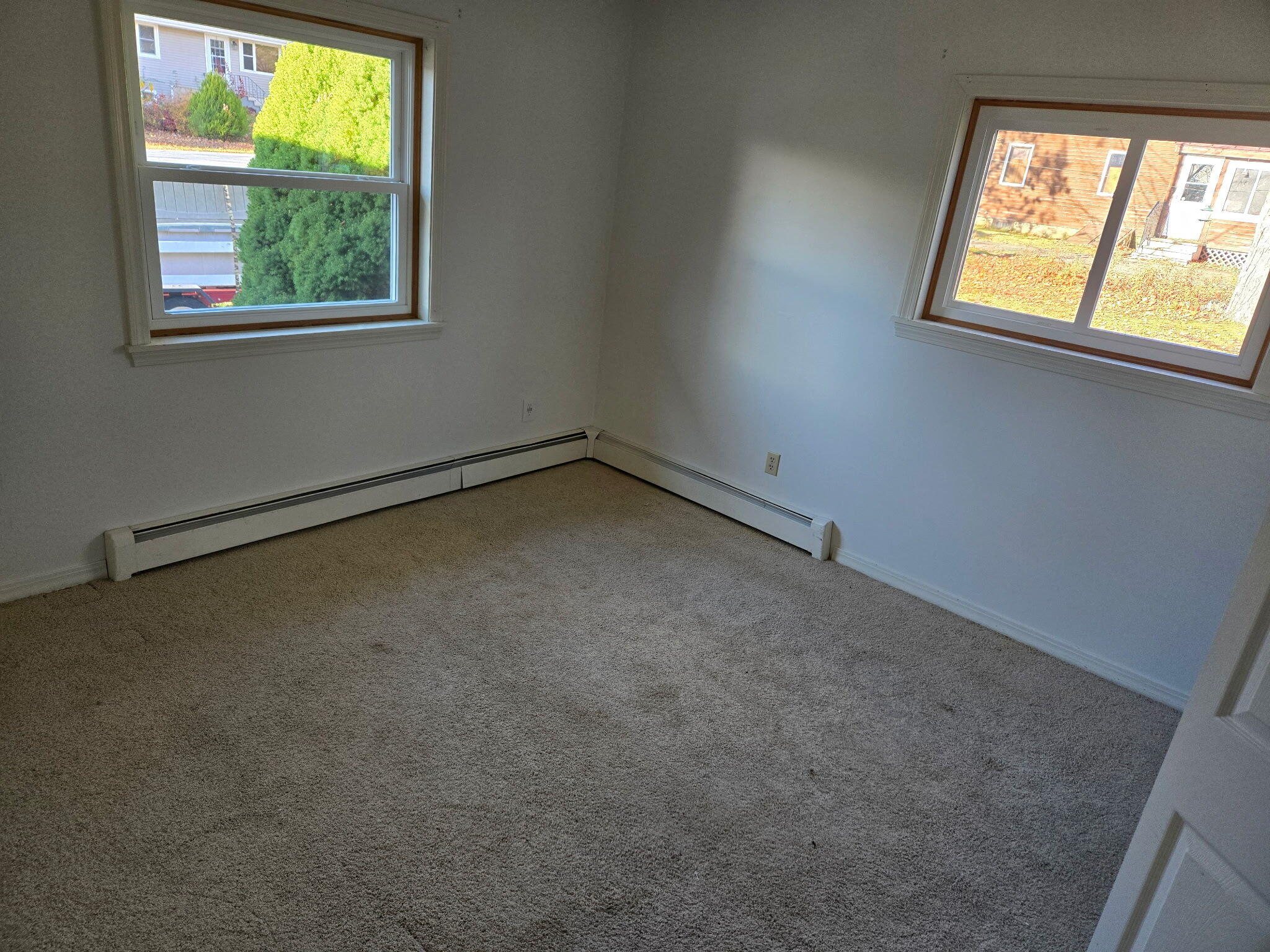 27 Mitchell Street Lewiston, ME 04240 - Photo 9 of 21 992081198434487190