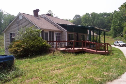 1847 East Old Topside Road Louisville, TN 37777 - Photo 1 of 1 Primary Photo