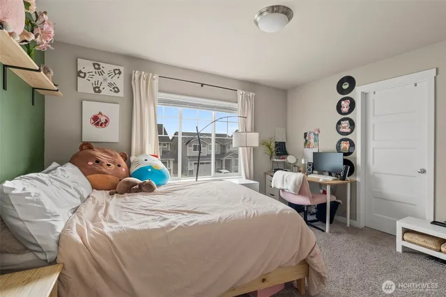 $679,900 | 3115 Stephanie Loop Northeast, Lacey, WA 98516