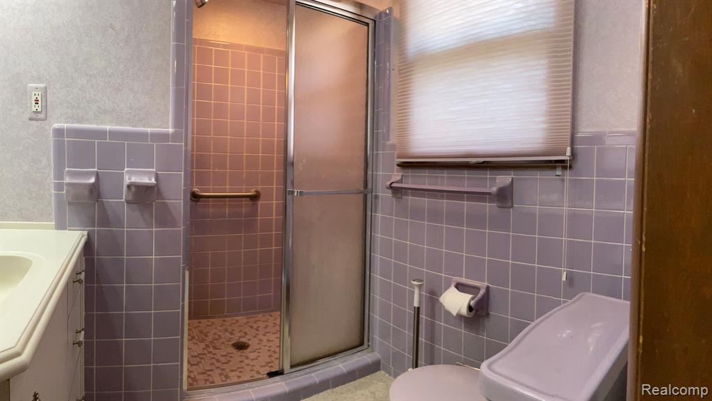 17280 Westhampton Road Southfield, MI 48075 - Photo 21 of 35