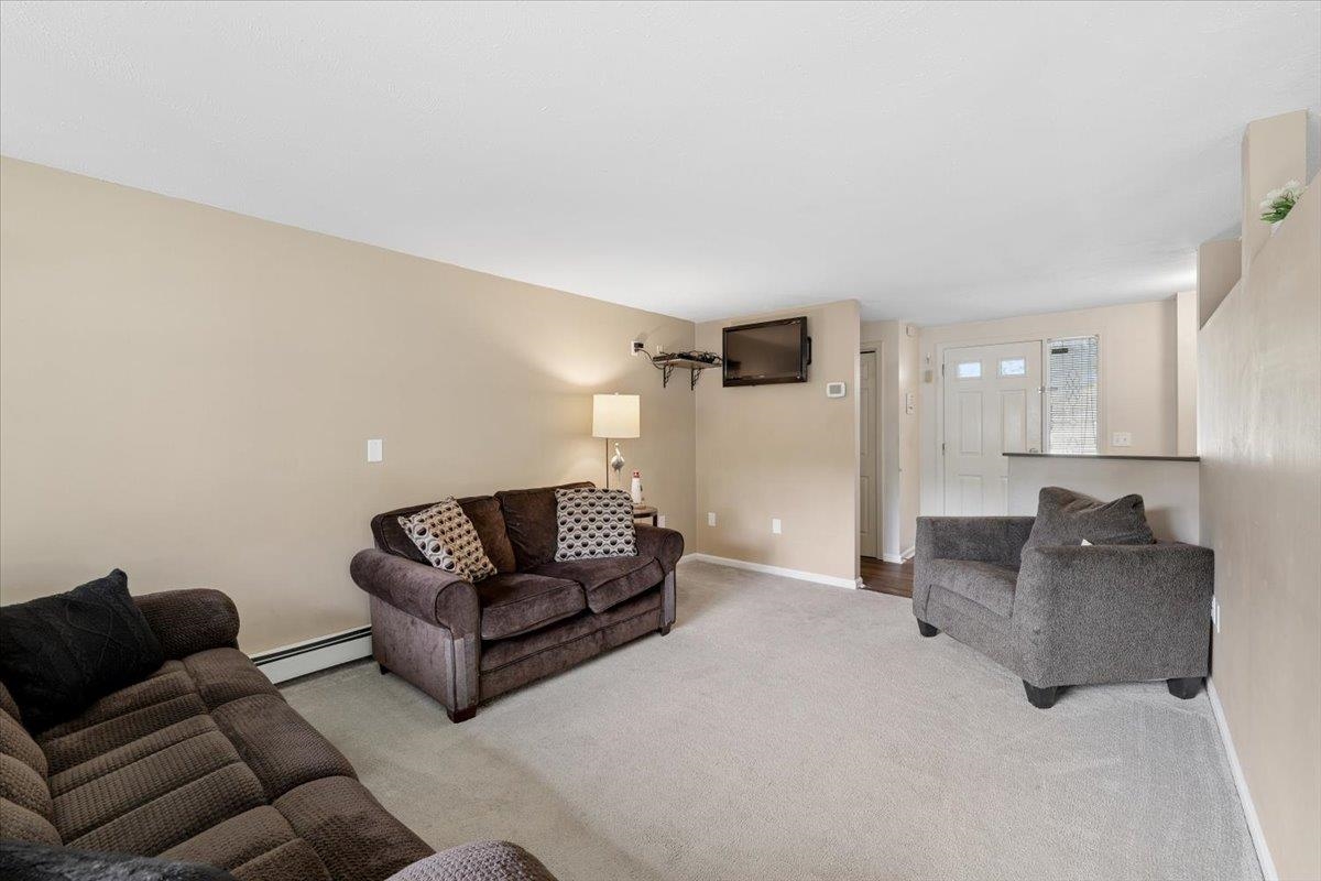 10 Cardinal Court, Unit 10 Merrimack, NH 03054 - Photo 23 of 50