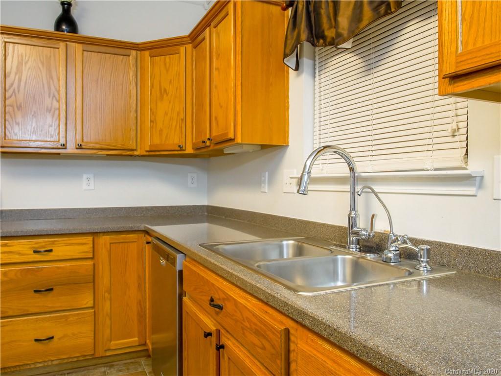 3412 Bruce Ridge Clover, SC 29710 - Photo 11 of 33 Gallery Image 11