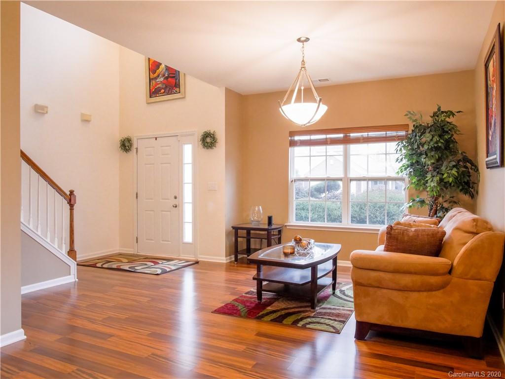 3412 Bruce Ridge Clover, SC 29710 - Photo 4 of 33 Gallery Image 4