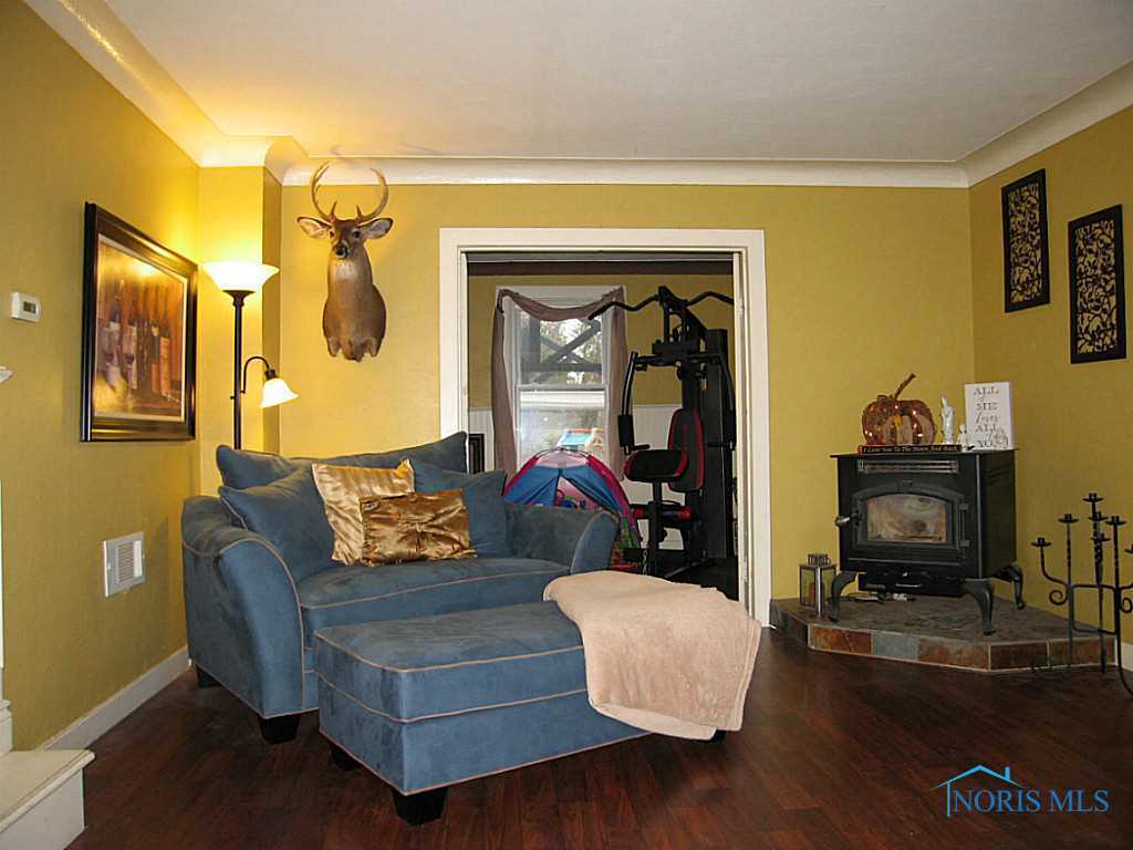 7018 Angola Road Holland, OH 43528 - Photo 6 of 12 Gallery Image 6