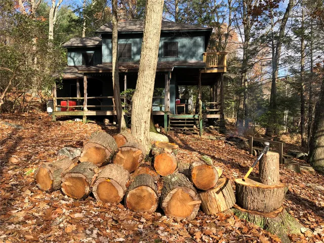 a view of a lake with a yard