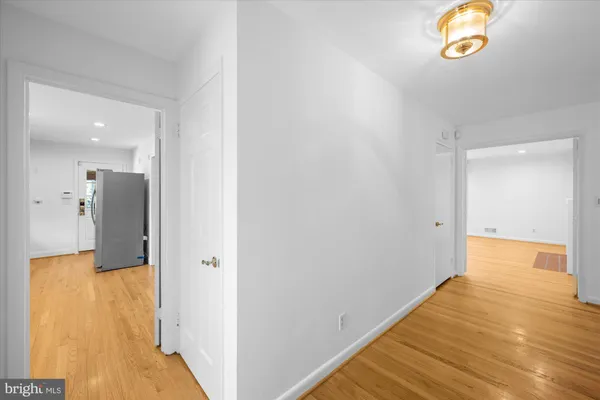 $1,520,000 | 4714 33rd Street North, Arlington, VA 22207