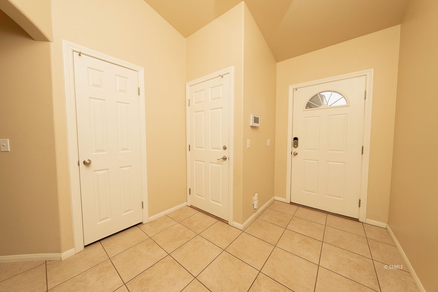 1009 South Ranger Street Ridgecrest, CA 93555 - Photo 5 of 38