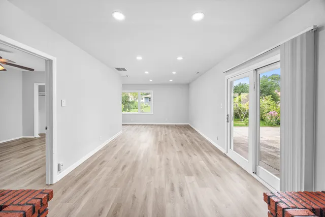 $360,000 | 6640 Peach Tree Street, Hanover Park, IL 60133