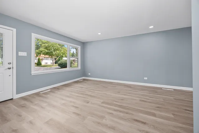 $360,000 | 6640 Peach Tree Street, Hanover Park, IL 60133