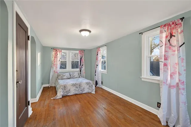 $355,000 | 7404 Walnut Street, Kansas City, MO 64114