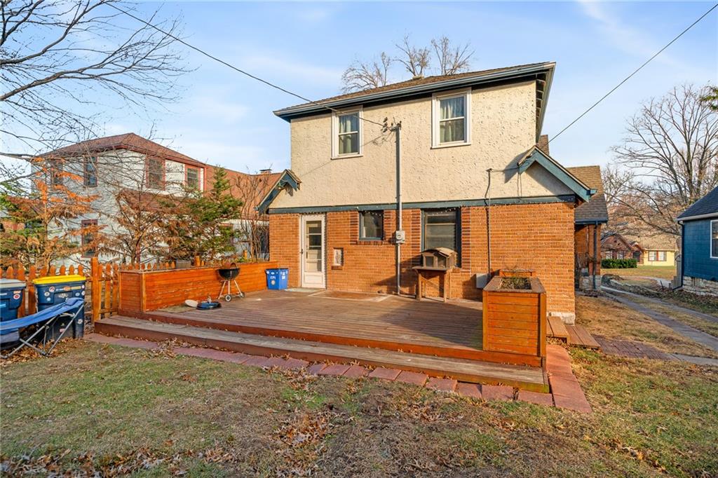 7404 Walnut Street Kansas City, MO 64114 - Photo 29 of 31
