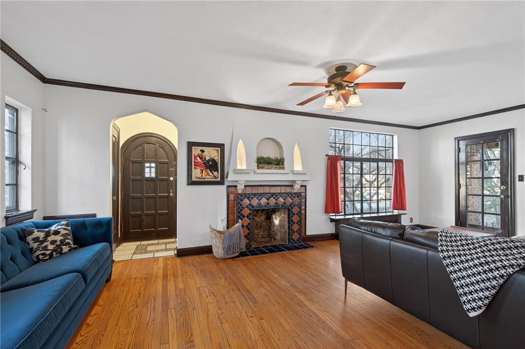 7404 Walnut Street Kansas City, MO 64114 - Photo 6 of 31