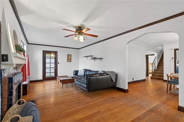 $355,000 | 7404 Walnut Street, Kansas City, MO 64114