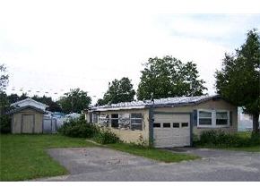 224 Shattuck Hill Road, Unit B6 Derby, VT 05855 - Photo 2 of 6 Gallery Image 2