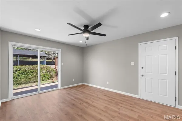 $159,900 | 7617 Triwoods Drive, Unit D, St. Louis, MO 63119