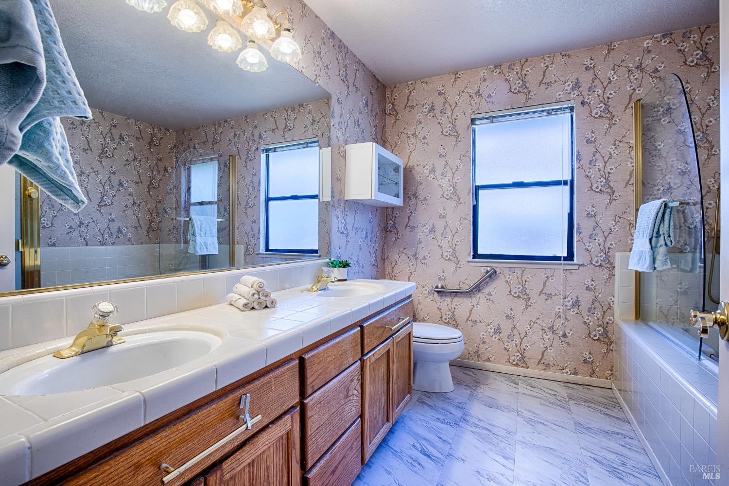 367 Miramonte Court Santa Rosa, CA 95409 - Photo 21 of 37 Gallery Image 21