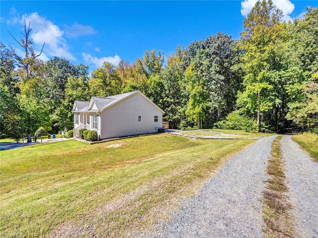 360 Baxter Road Winston-Salem, NC 27107 - Photo 36 of 40 Gallery Image 36