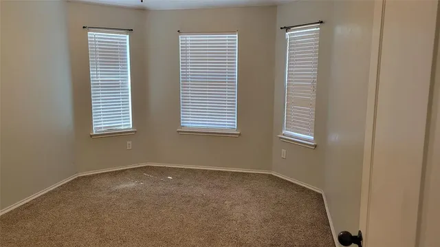 $2,450 | 319 Los Altos Drive, Rockwall, TX 75087