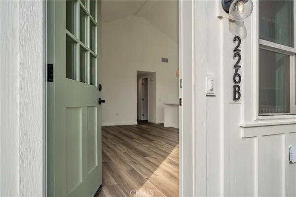$1,355,000 | 226 B Arena Street, Unit B, El Segundo, CA 90245