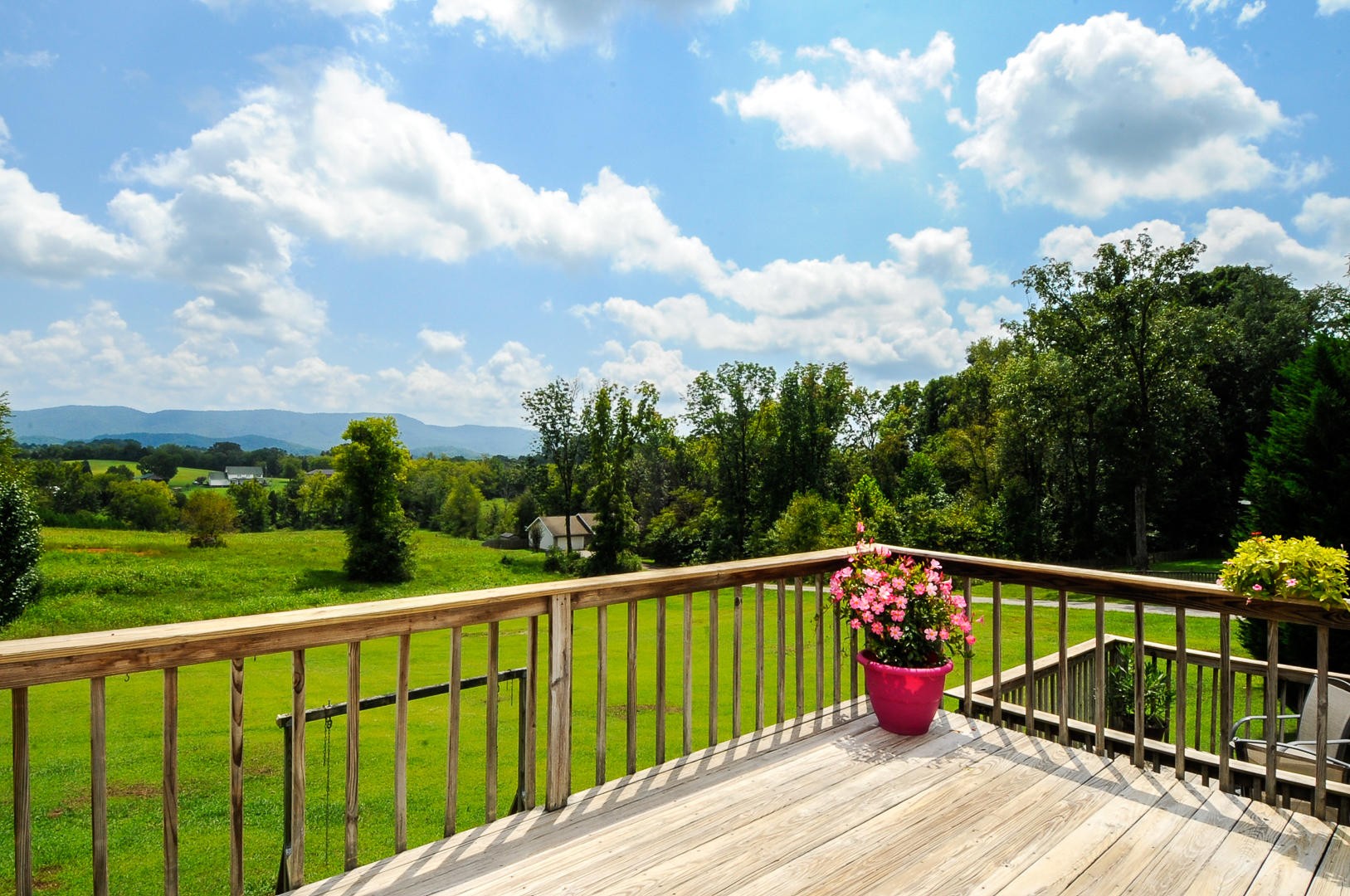 734 Helton Road Maryville, TN 37804 - Photo 16 of 40 Gallery Image 16