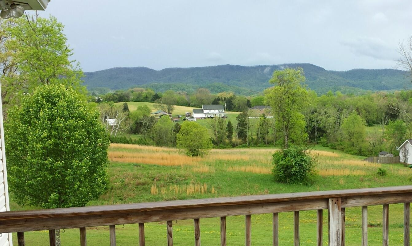 734 Helton Road Maryville, TN 37804 - Photo 36 of 40 Gallery Image 36