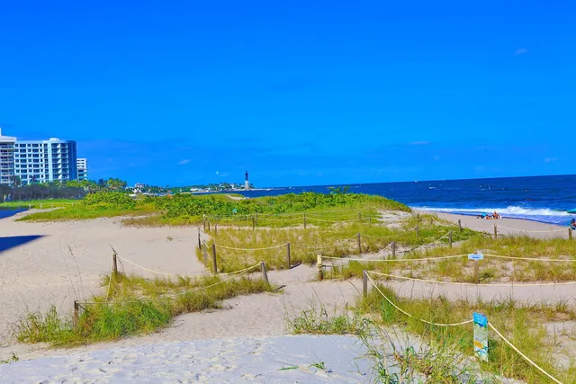 $2,000 | 1009 North Ocean Boulevard, Unit 211, Pompano Beach, FL 33062