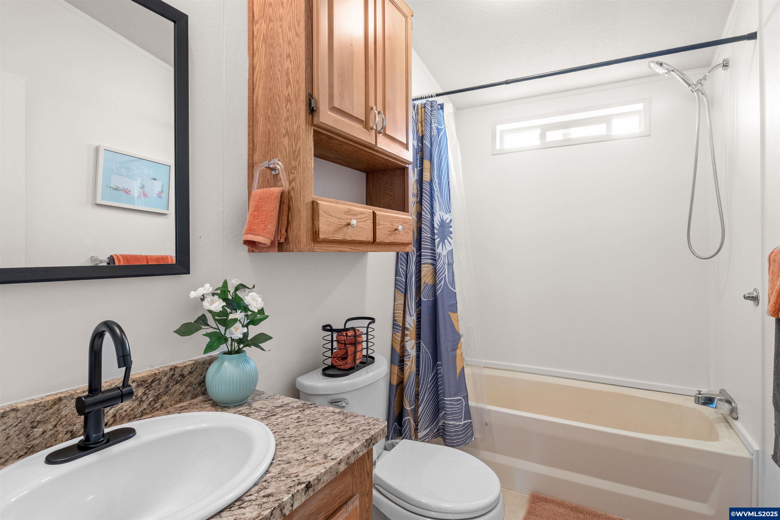5422 Portland Road Northeast, Unit 22 Salem, OR 97305 - Photo 30 of 40