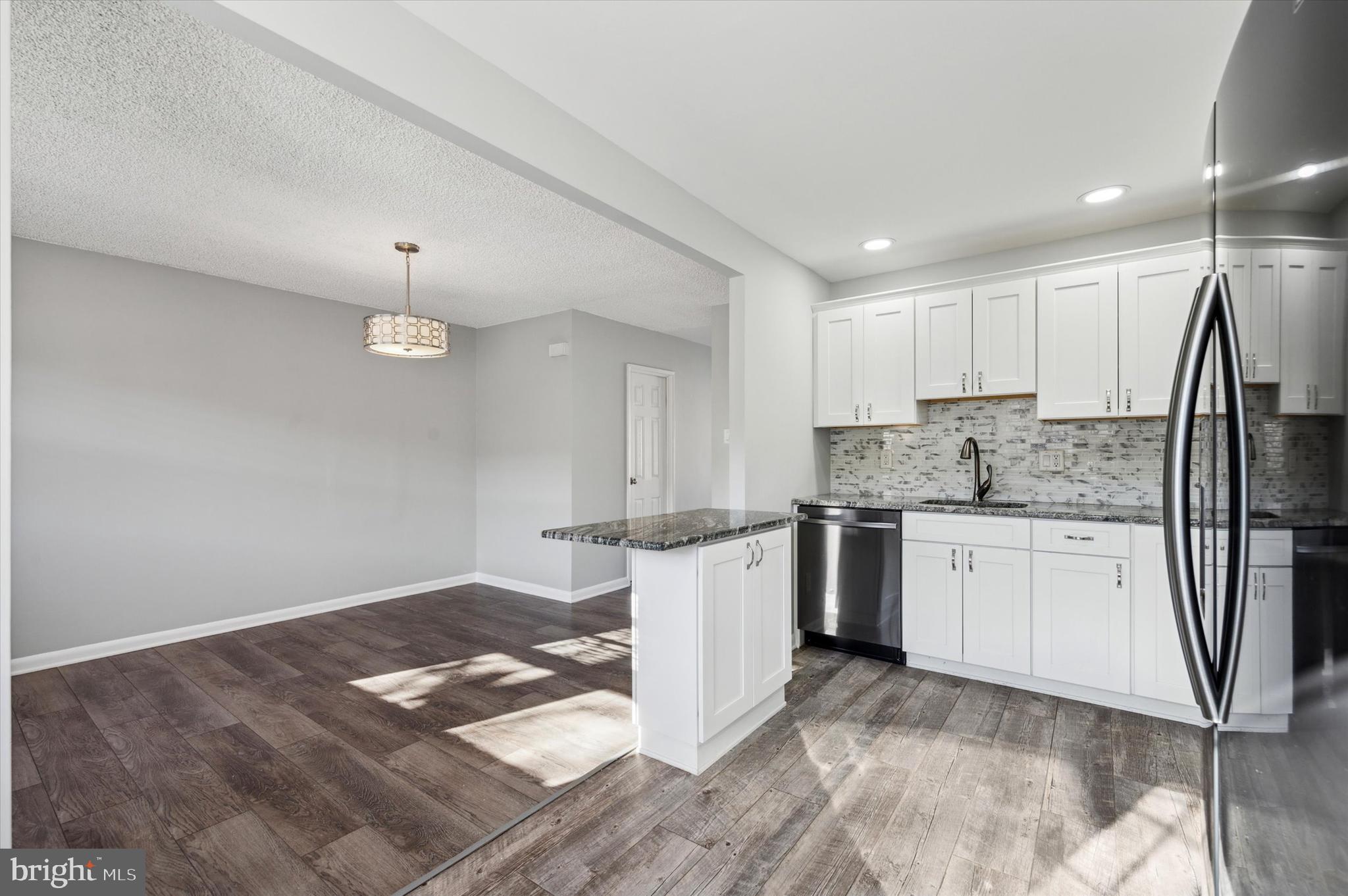 12403 Rambler Road Philadelphia, PA 19154 - Photo 12 of 25