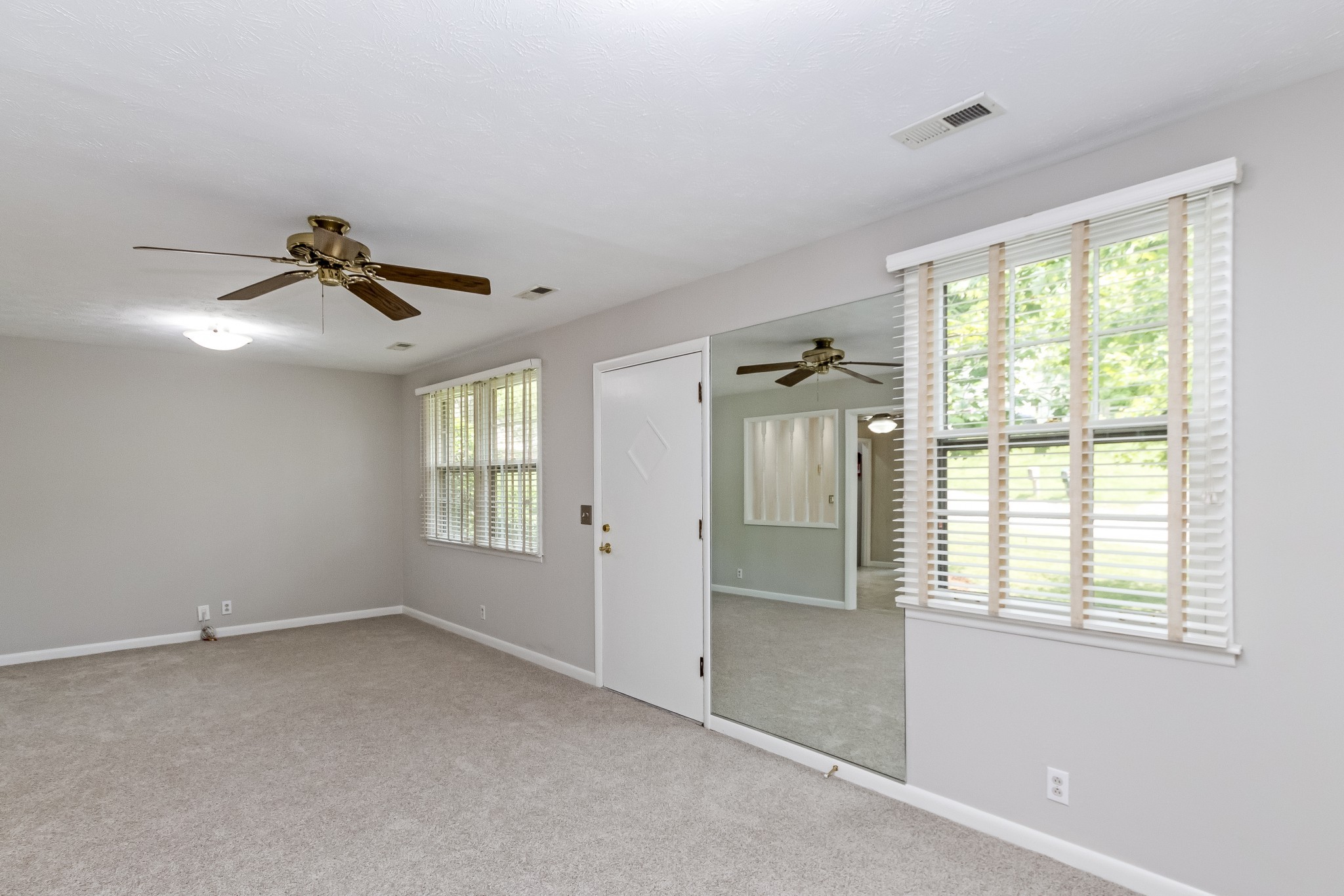 651 Hicks Road Nashville, TN 37221 - Photo 5 of 36 Gallery Image 5