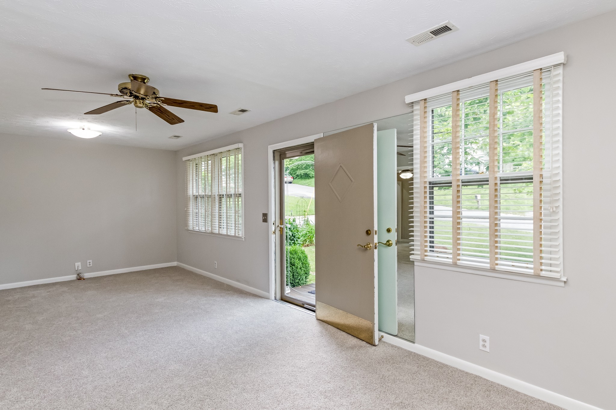 651 Hicks Road Nashville, TN 37221 - Photo 7 of 36 Gallery Image 7