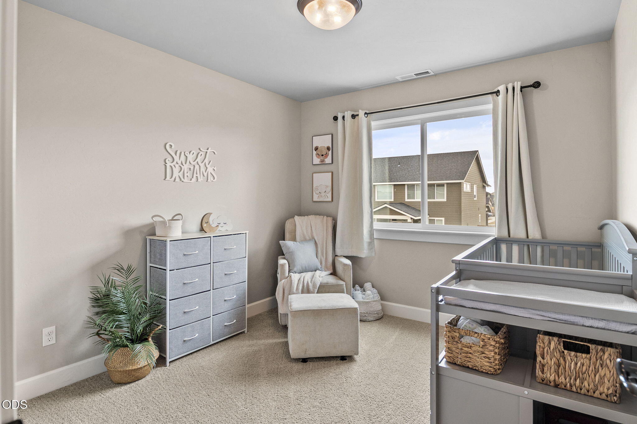 736 Northwest 27th Street Redmond, OR 97756 - Photo 22 of 26