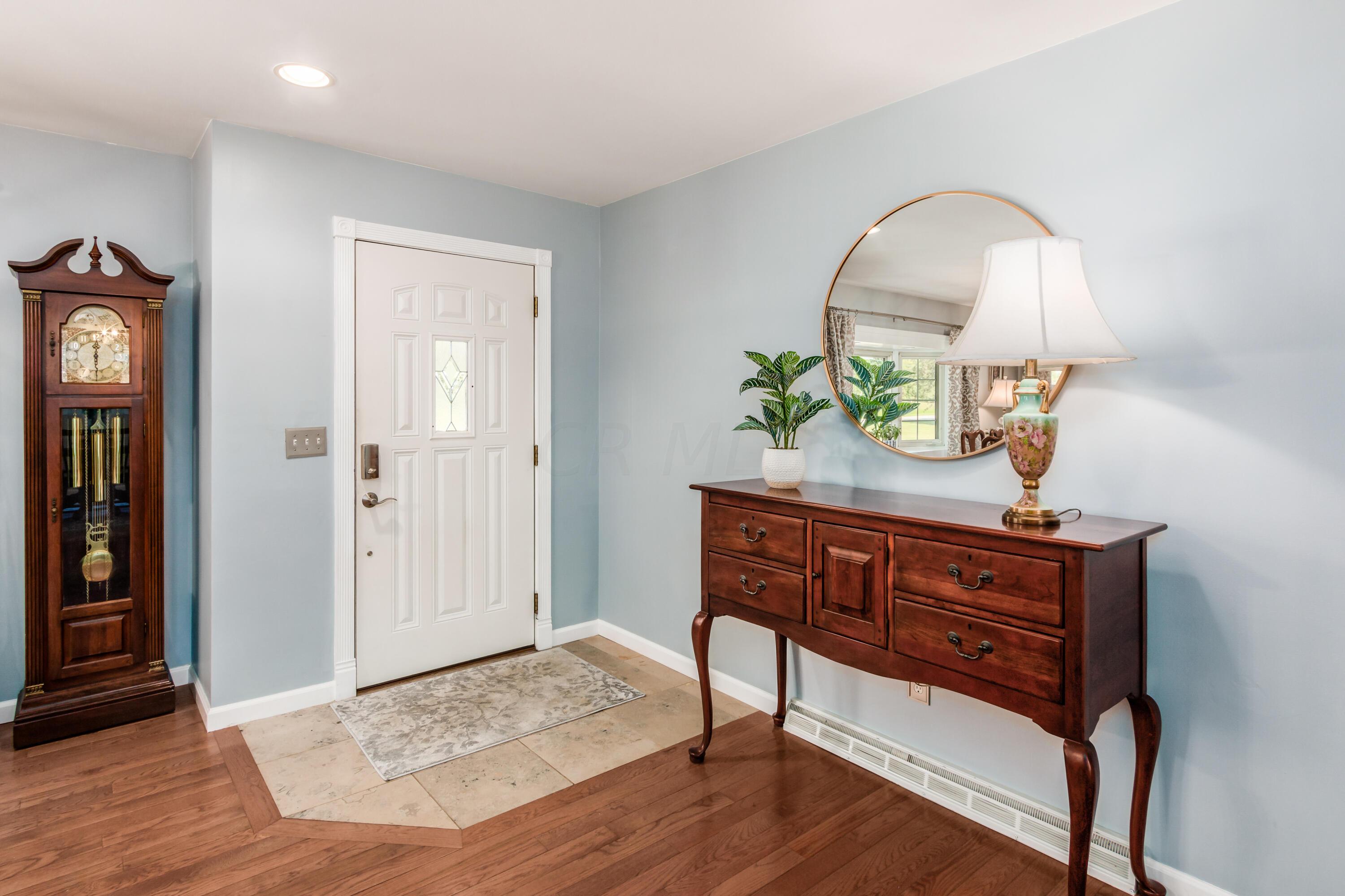 5165 Tussic St Road Westerville, OH 43082 - Photo 22 of 62 Welcome into your new home!