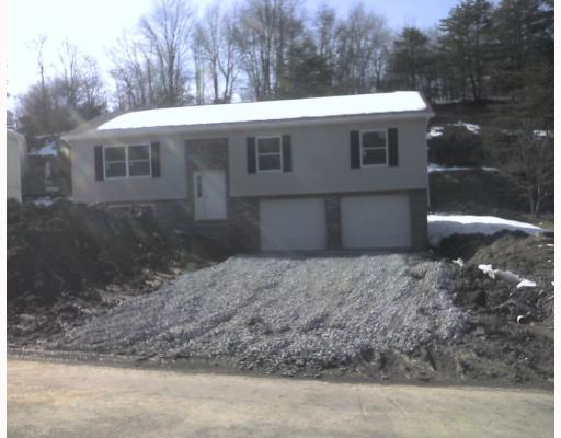 547 Chapel Road Aliquippa, PA 15001 - Photo 1 of 7 Exterior Front.