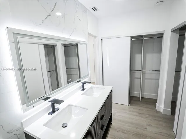 $8,500 | 530 Northeast 91st Street, Miami Shores, FL 33138