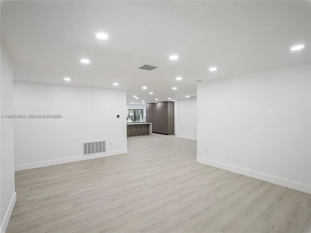 $8,500 | 530 Northeast 91st Street, Miami Shores, FL 33138