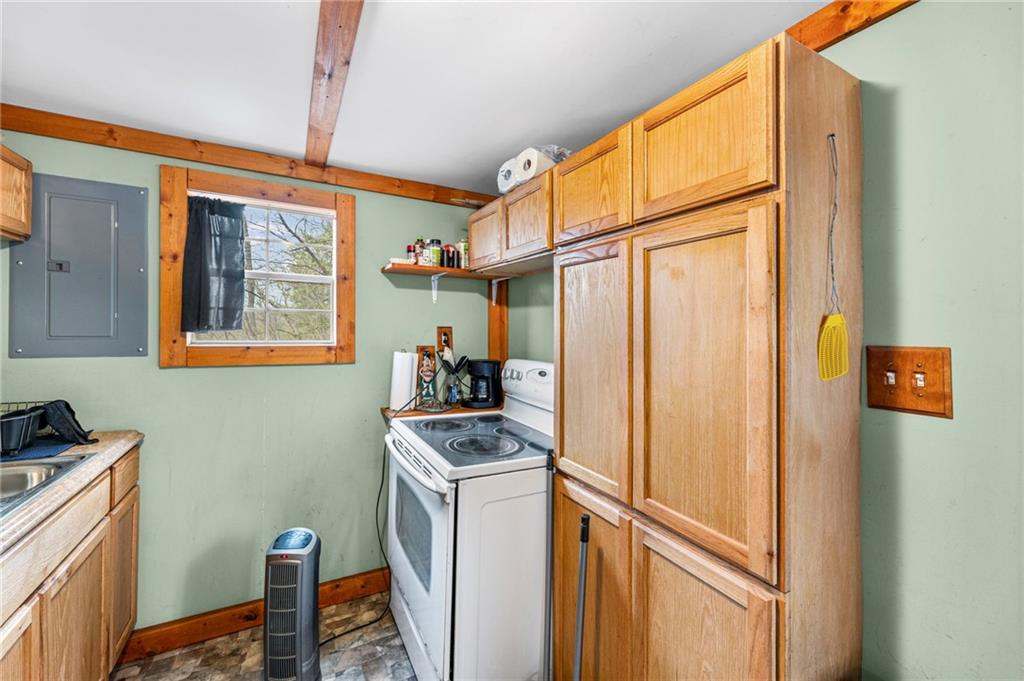 61 North Lakeview Road Mapleton, KS 66754 - Photo 11 of 49