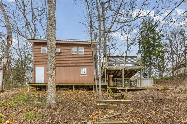 $198,000 | 61 North Lakeview Road, Mapleton, KS 66754