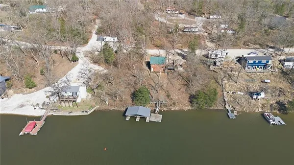 $198,000 | 61 North Lakeview Road, Mapleton, KS 66754