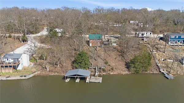 $198,000 | 61 North Lakeview Road, Mapleton, KS 66754