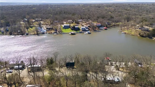 $198,000 | 61 North Lakeview Road, Mapleton, KS 66754