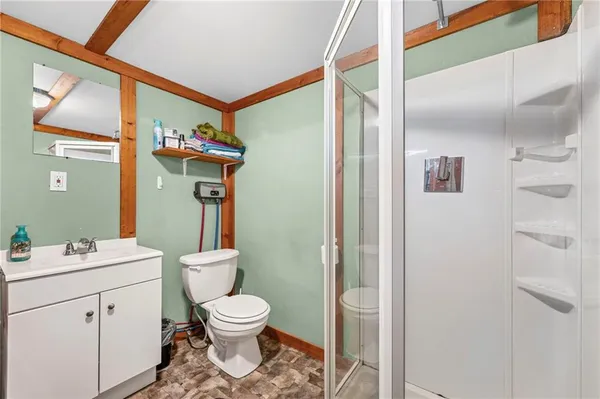 $198,000 | 61 North Lakeview Road, Mapleton, KS 66754