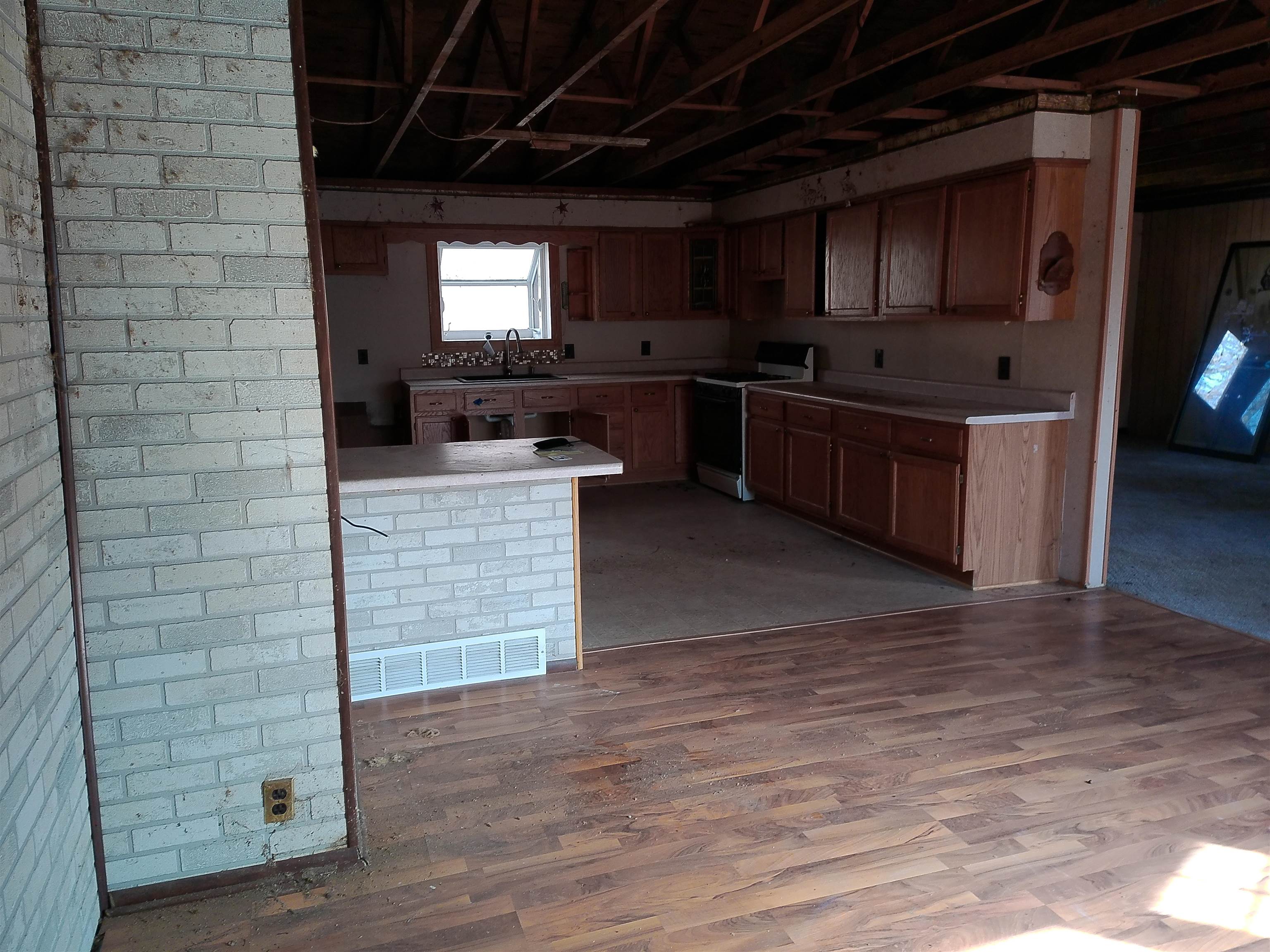 142 Beach Edgerton, WI 53534 - Photo 7 of 30