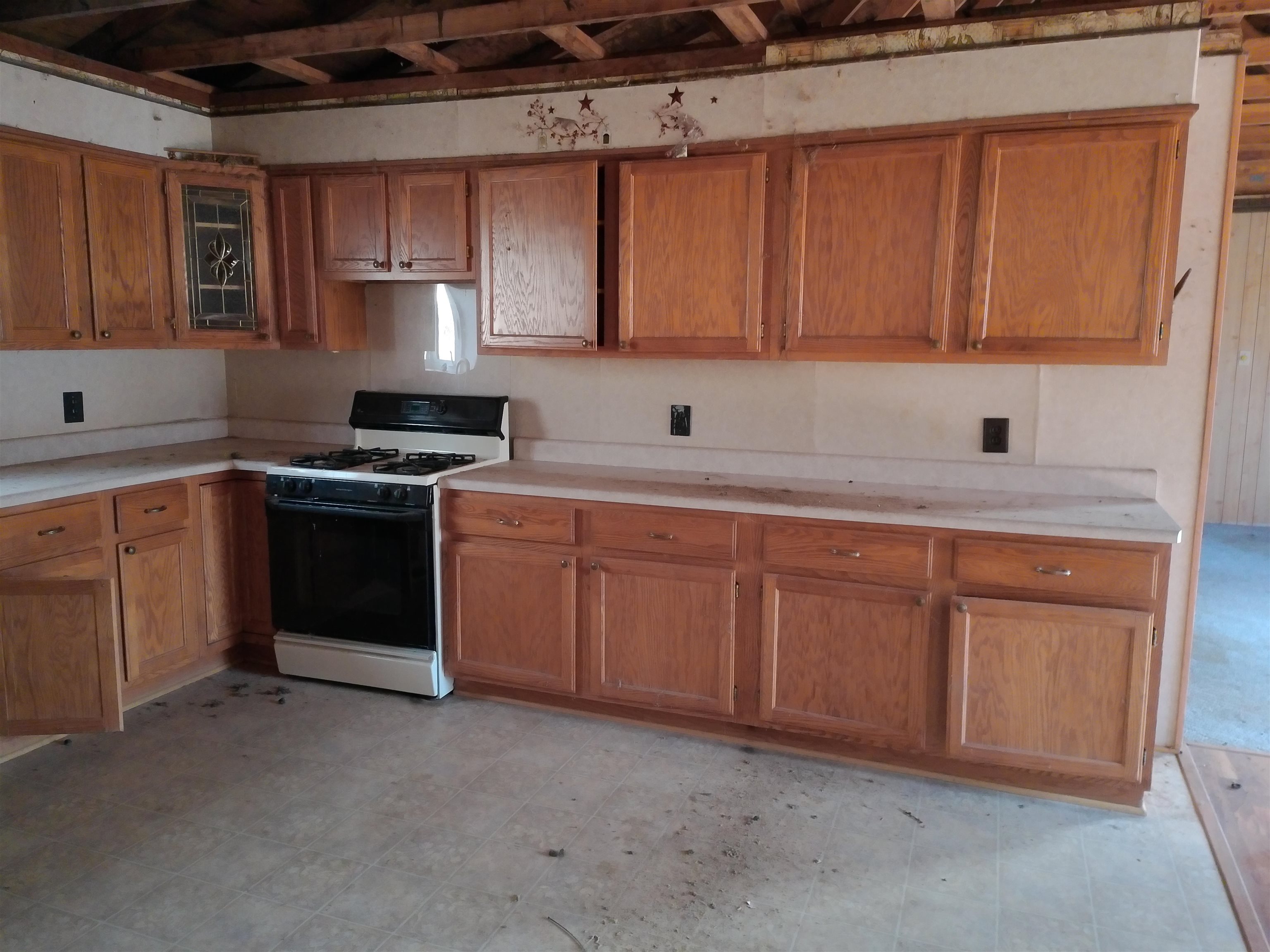 142 Beach Edgerton, WI 53534 - Photo 9 of 30