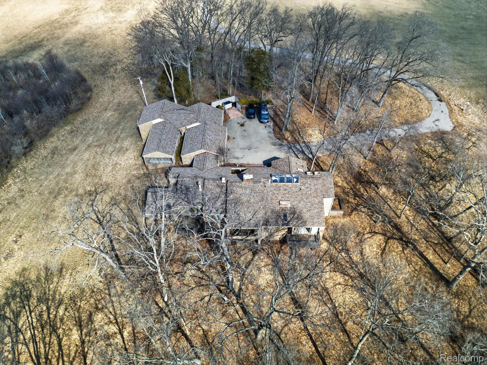 2551 Patterson Lk Road Pinckney, MI 48169 - Photo 87 of 95 Aerial