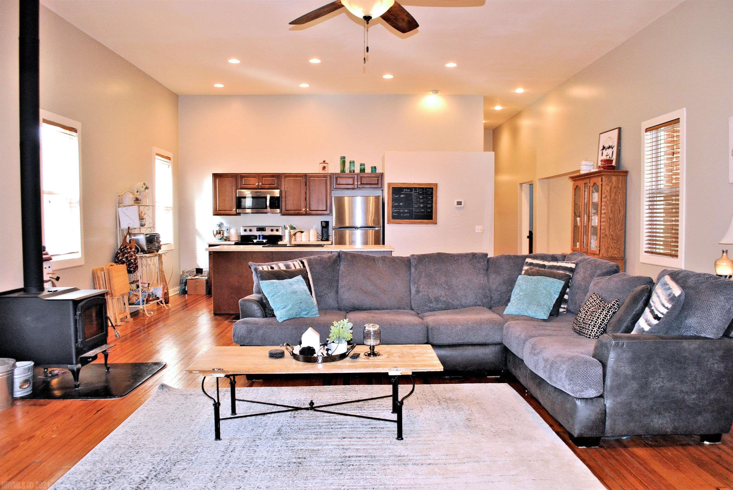 870 Walton Road Christiansburg, VA 24073 - Photo 12 of 41 Gallery Image 12