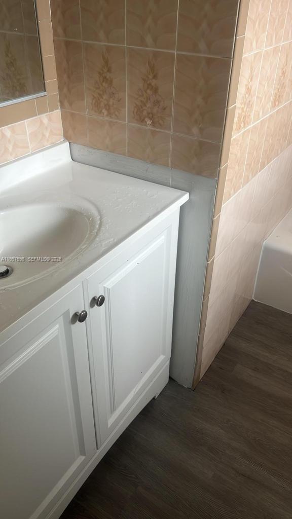 3347 Southwest 23rd Street, Unit 1 Miami, FL 33145 - Photo 10 of 16