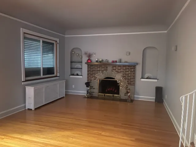 $299,900 | 1534 East 86th Place, Chicago, IL 60619