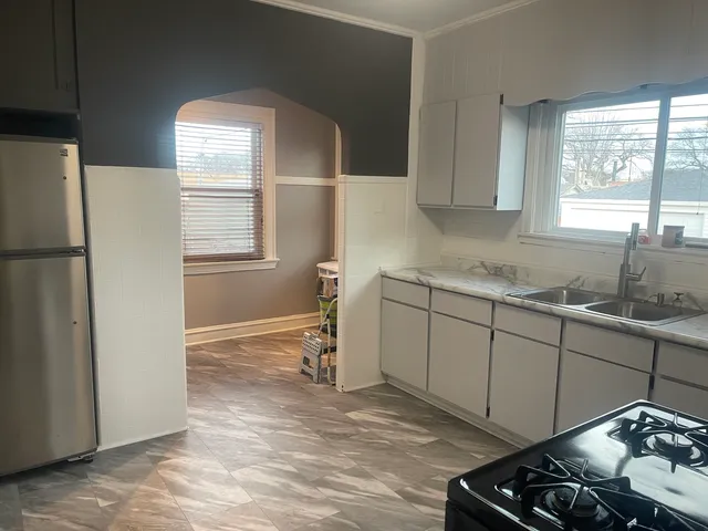 $320,200 | 1534 East 86th Place, Chicago, IL 60619