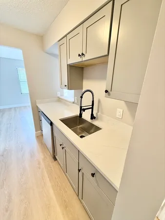 $3,100 | 59-69 Msgr Patrick J Lydon Way, Unit 306, Boston, MA 02124