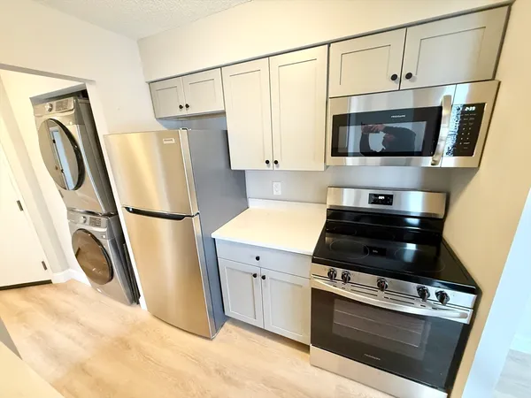 $3,100 | 59-69 Msgr Patrick J Lydon Way, Unit 306, Boston, MA 02124